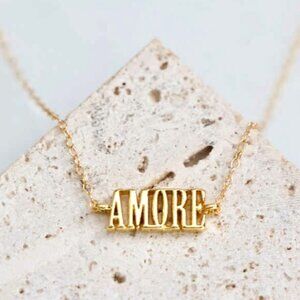 Amore Necklace